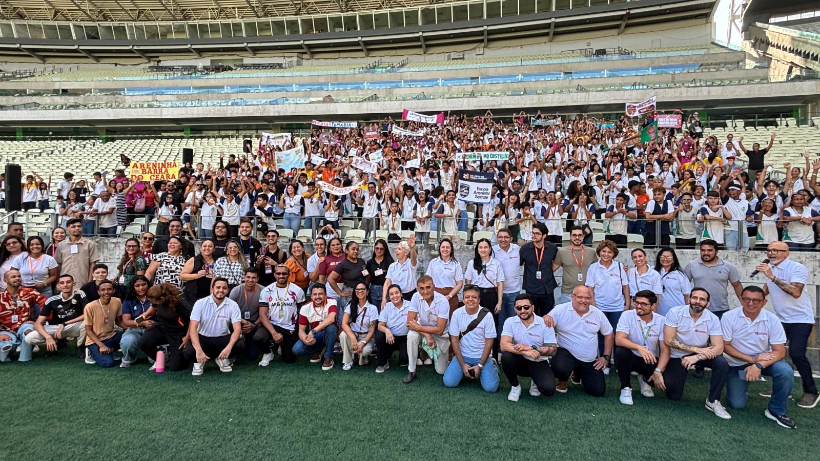 Premiação dos Jogos das Escolas Areninhas reúne mais de 700 jovens na Arena Castelão